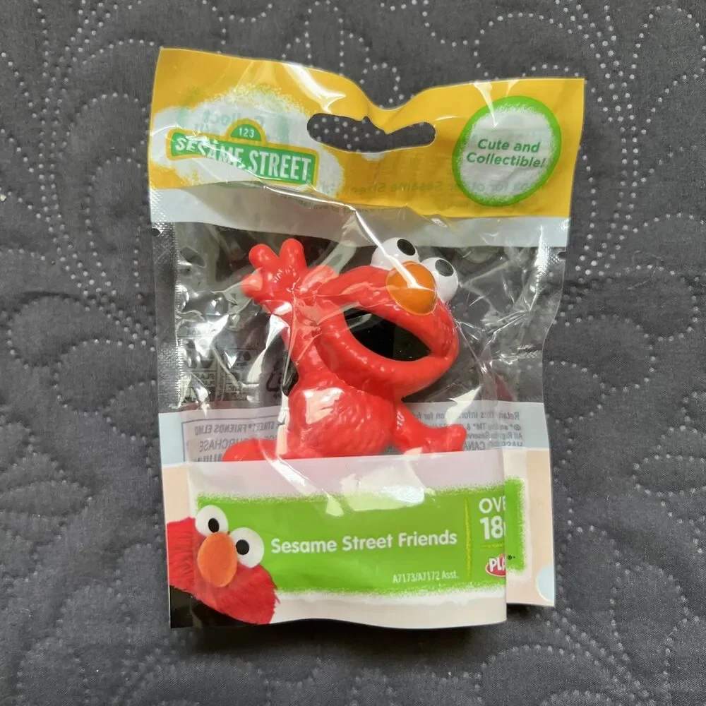 Sesame Street Lot Of 4 Figures Elmo Oscar Cookie Monster 2013 Hasbro Cake Topper
